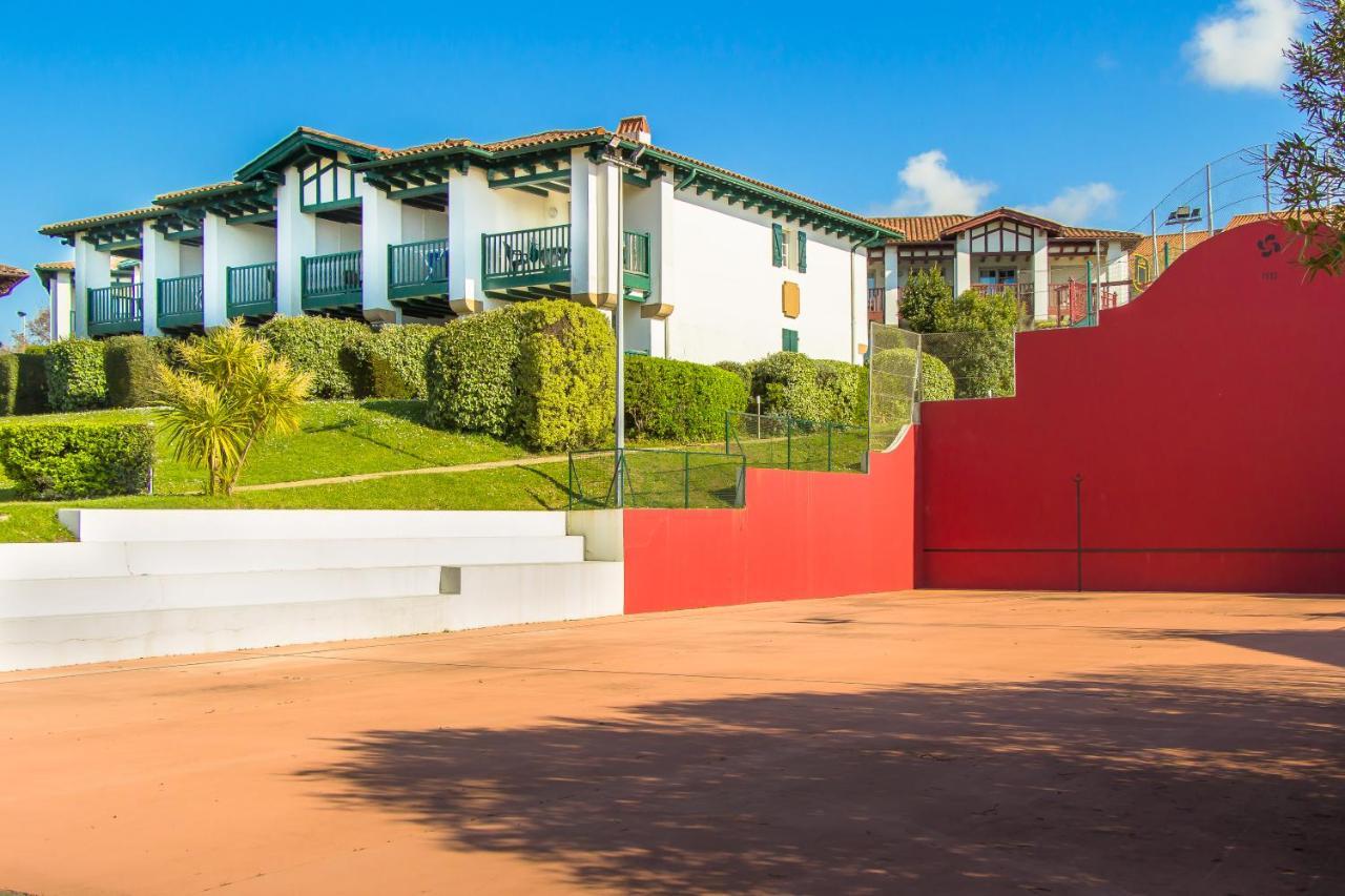 Azureva Hendaye Hotel ภายนอก รูปภาพ