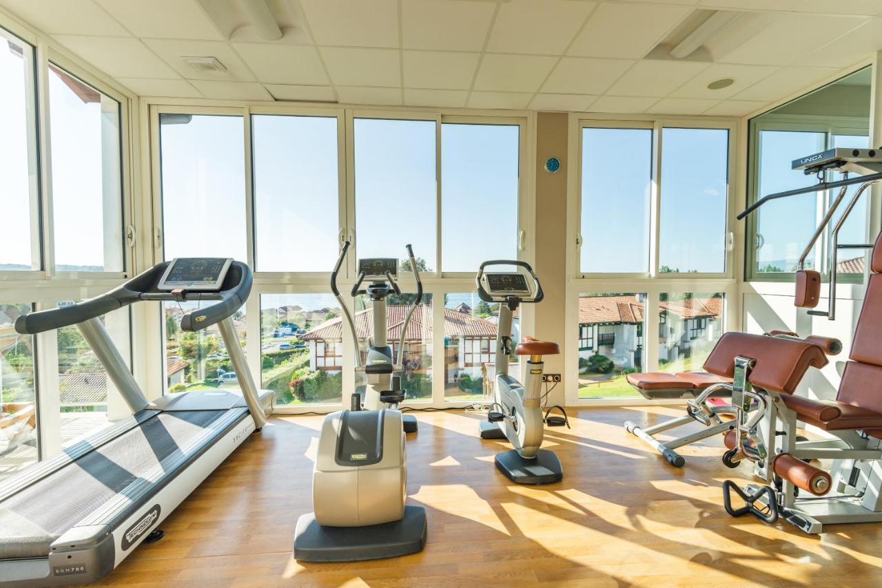 Azureva Hendaye Hotel ภายนอก รูปภาพ